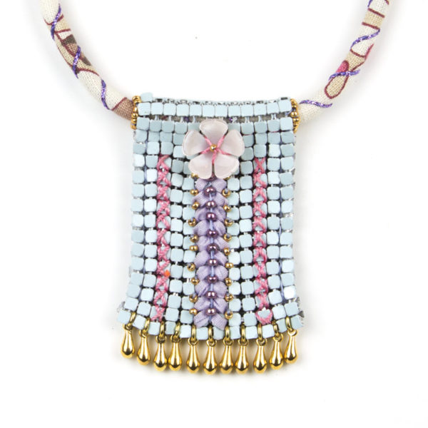 SATELLITE-PARIS collier Nanaé blanc