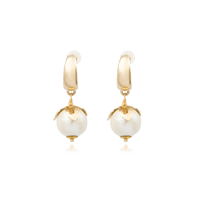 SATELLITE-PARIS Boucles d'oreilles créoles Lucy perles de coton et métal doré - blanc